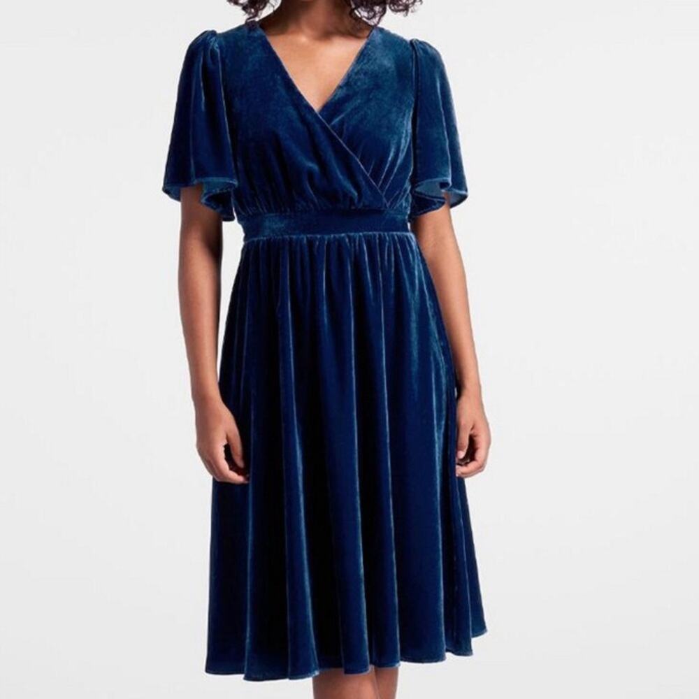 NWT ModCloth Blue Velvet Surplice Wrap Top Short Sleeved Midi Dress 4X